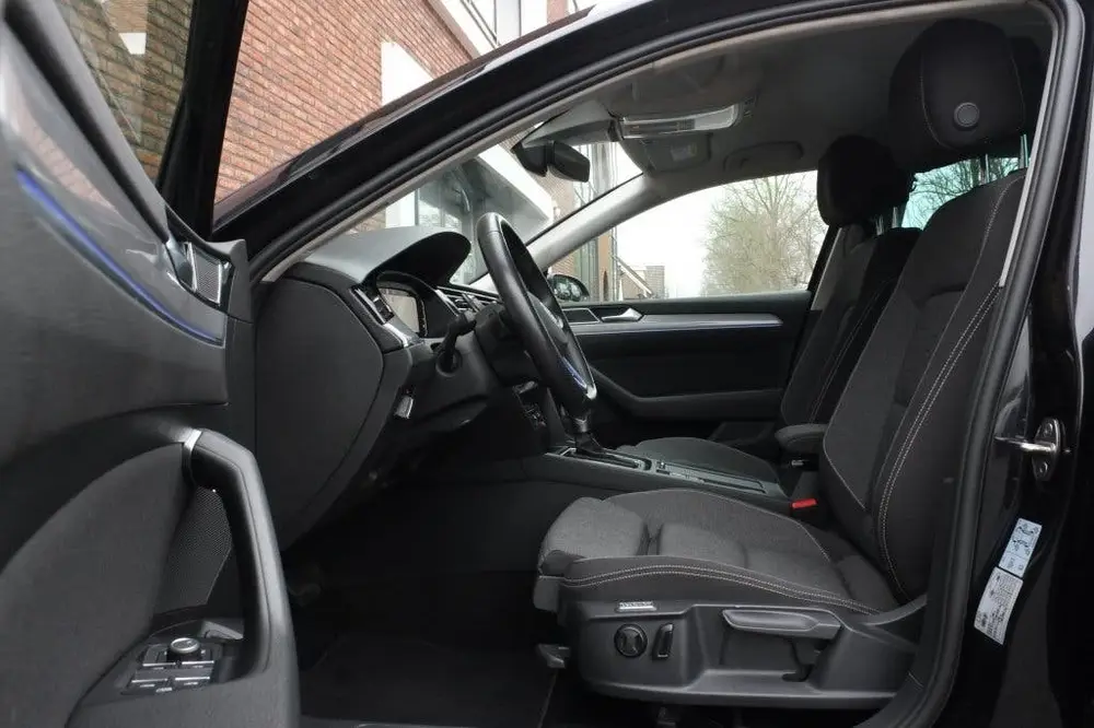 Volkswagen Passat Variant GTE, SOH 96% (bj 2023, automaat) uit 2023, foto 7