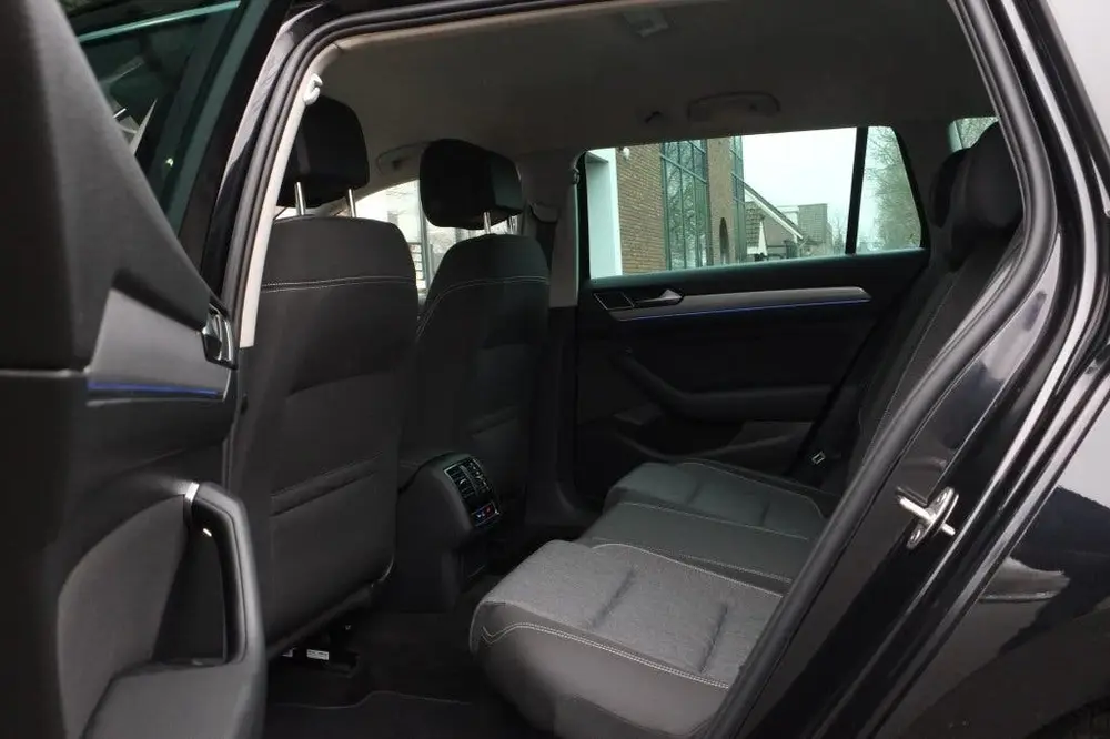 Volkswagen Passat Variant GTE, SOH 96% (bj 2023, automaat) uit 2023, foto 8