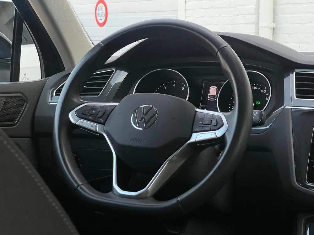 Volkswagen Tiguan 1.5 TSI Life Camera|Keyless|Massage|ACC|Cl uit 2020, foto 13