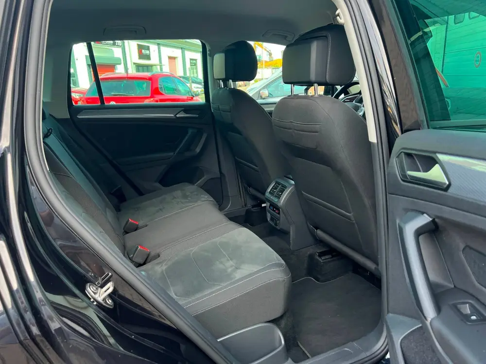 Volkswagen Tiguan 1.5 TSI Life Camera|Keyless|Massage|ACC|Cl uit 2020, foto 18
