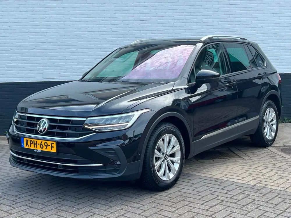 Volkswagen Tiguan 1.5 TSI Life Camera|Keyless|Massage|ACC|Cl uit 2020, foto 2