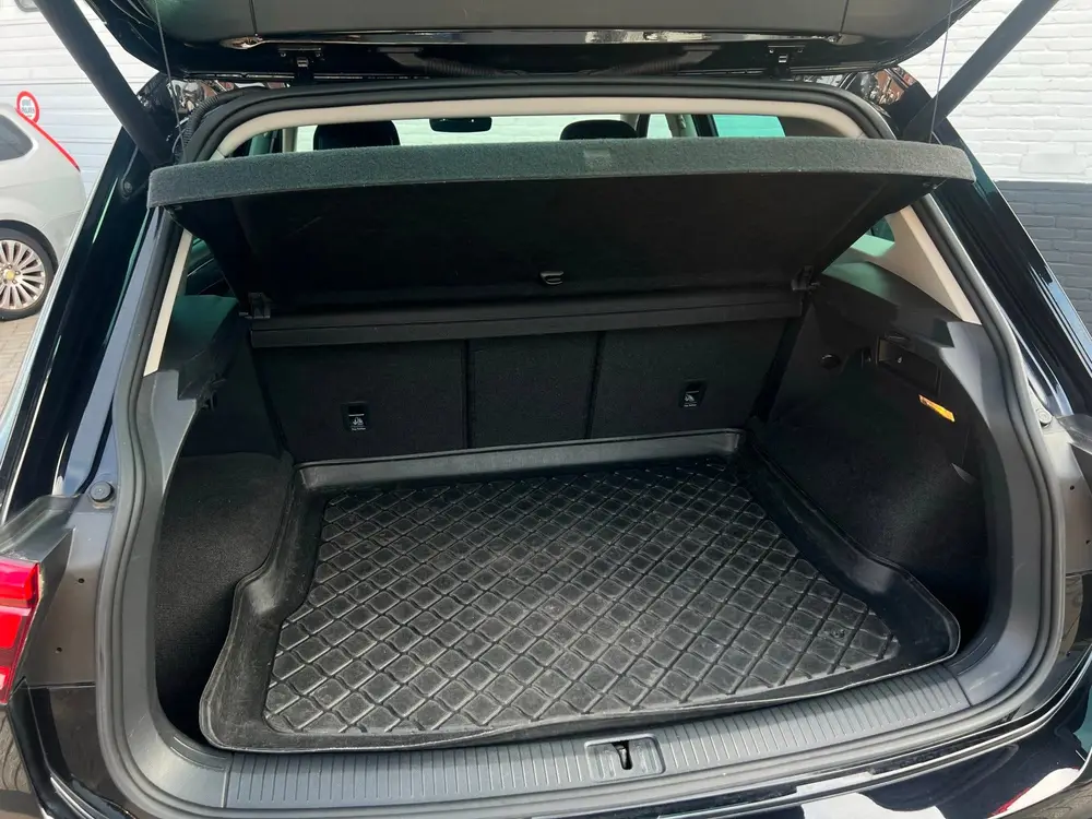 Volkswagen Tiguan 1.5 TSI Life Camera|Keyless|Massage|ACC|Cl uit 2020, foto 20