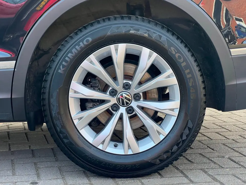 Volkswagen Tiguan 1.5 TSI Life Camera|Keyless|Massage|ACC|Cl uit 2020, foto 8