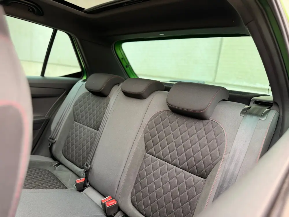Skoda Fabia 1.0 TSI Monte Carlo Pano LED CarPlay 17' S uit 2019, foto 10