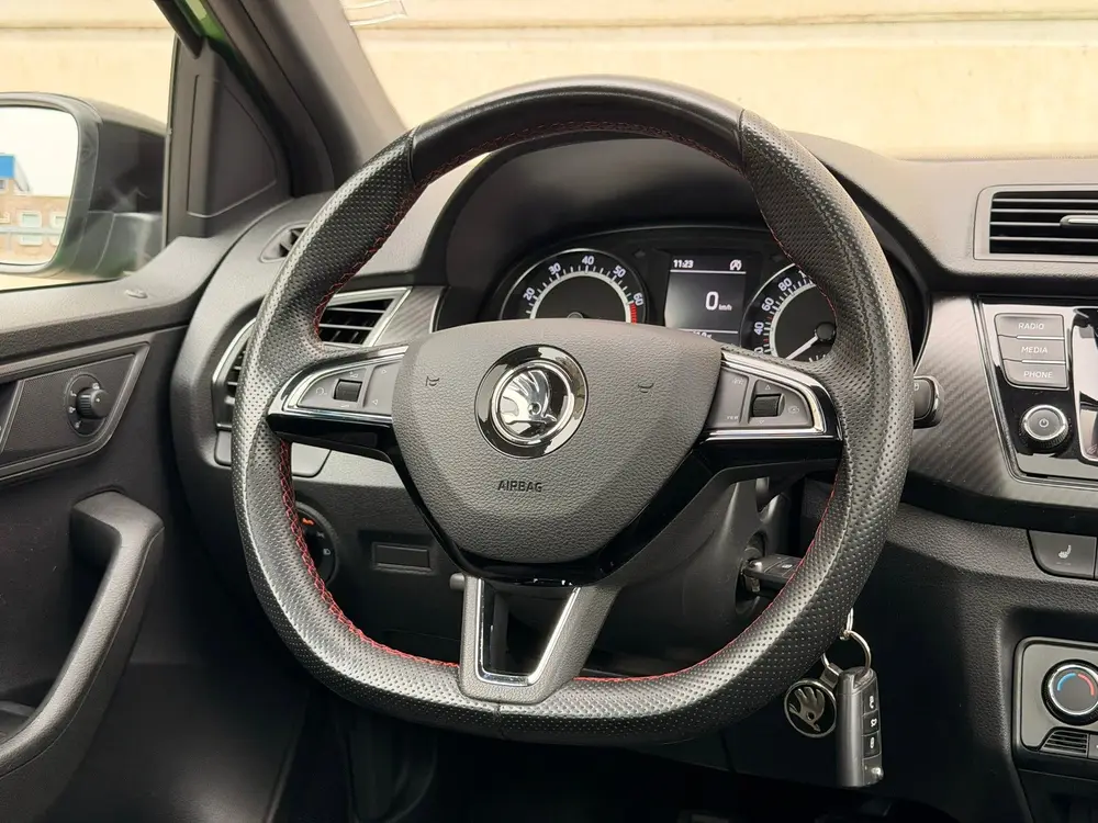 Skoda Fabia 1.0 TSI Monte Carlo Pano LED CarPlay 17' S uit 2019, foto 13
