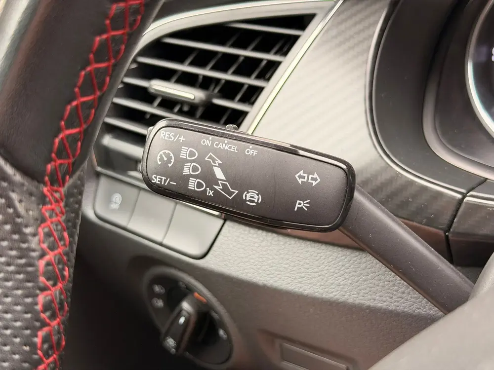Skoda Fabia 1.0 TSI Monte Carlo Pano LED CarPlay 17' S uit 2019, foto 15