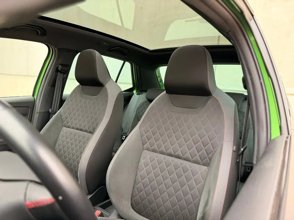 Skoda Fabia 1.0 TSI Monte Carlo Pano LED CarPlay 17' S uit 2019, foto 9
