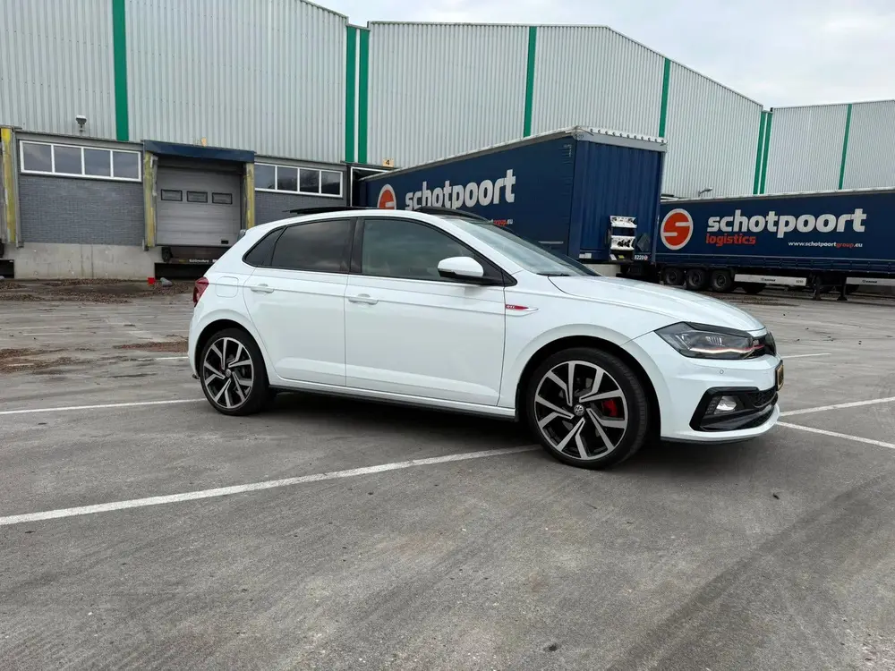 Volkswagen Polo 2.0 TSI 200pk 6-DSG 2019 Wit uit 2019, foto 9