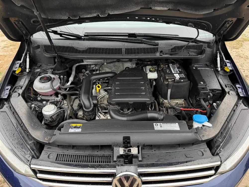 Volkswagen Touran TSI Highline 115pk 2019 uit 2019, foto 10