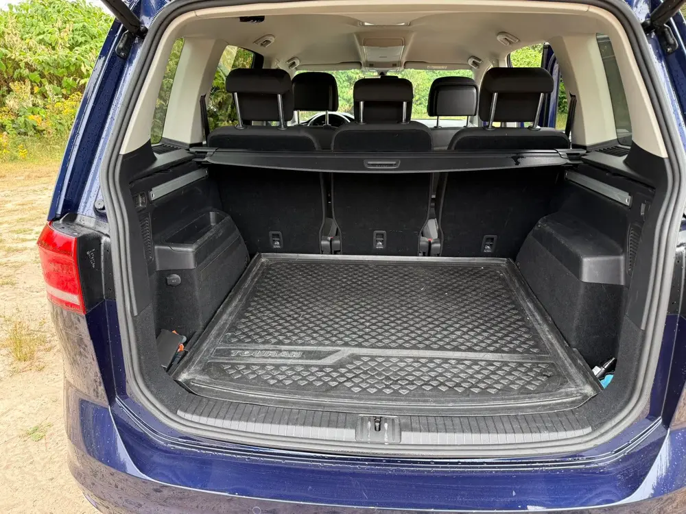 Volkswagen Touran TSI Highline 115pk 2019 uit 2019, foto 14