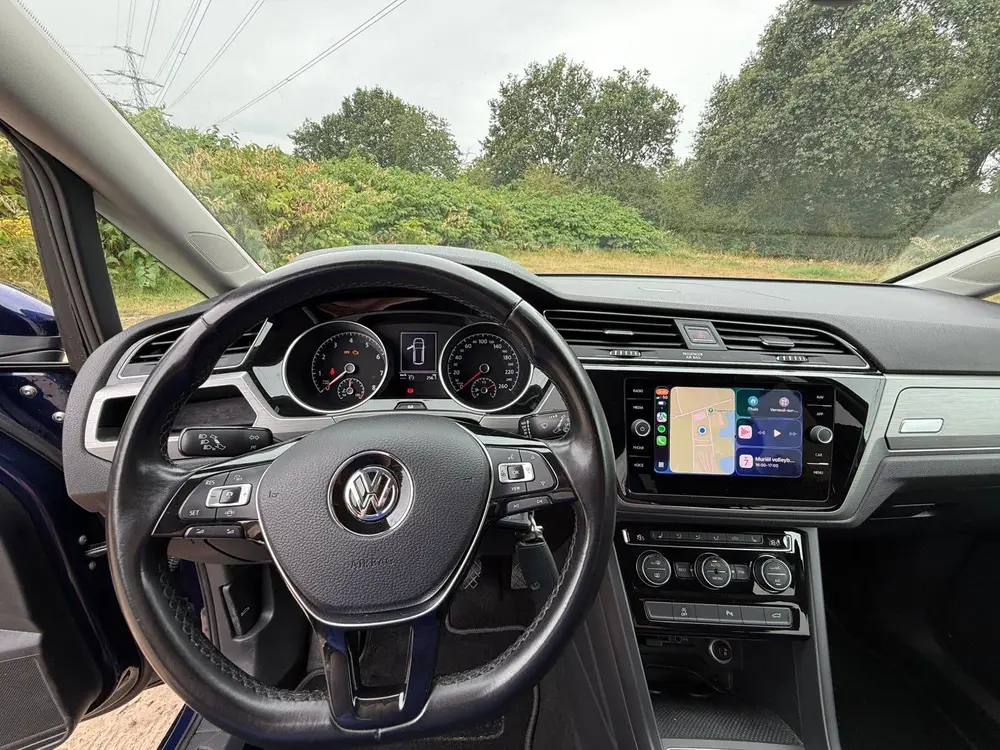 Volkswagen Touran TSI Highline 115pk 2019 uit 2019, foto 17
