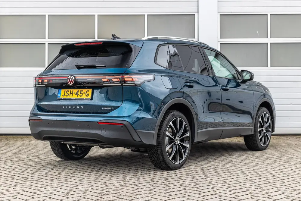 Volkswagen Tiguan 1.5 eHybrid 204pk DSG Life Edition | Trekh uit 2025, foto 2