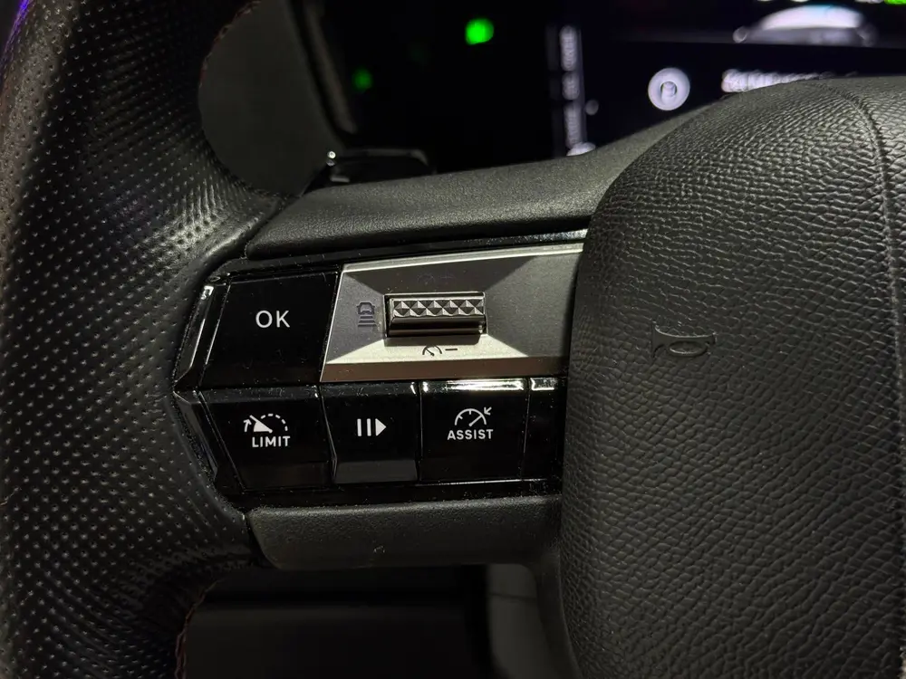 DS Automobiles DS 4 DS 4 E-Tense Performance Line+ E 225 PHEV uit 2023, foto 16