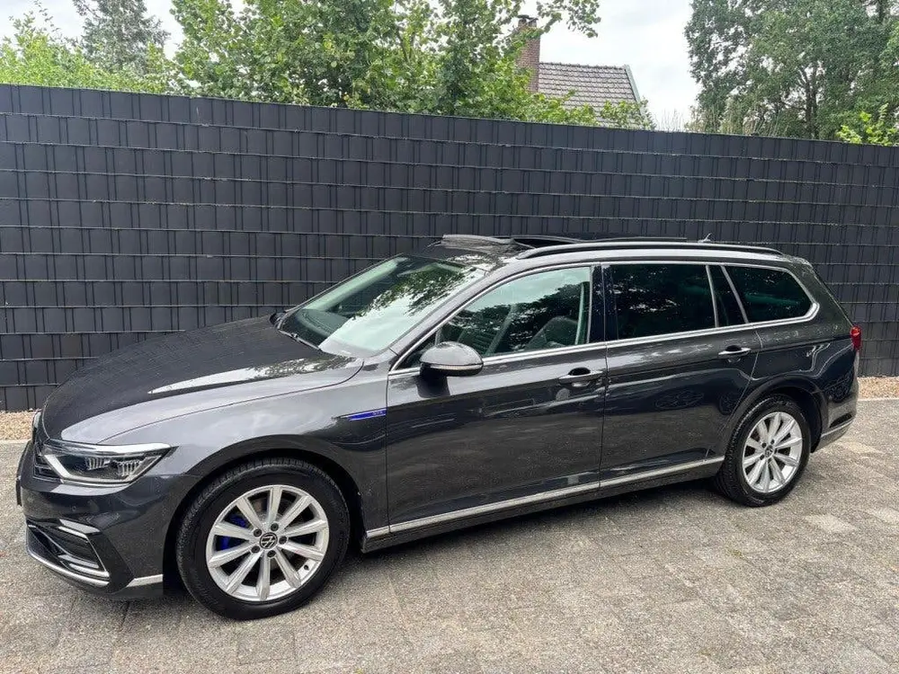 Volkswagen PASSAT 1.4 TSI PHEV GTE BNS**LEER/PANO/MASSAGE/CA uit 2020