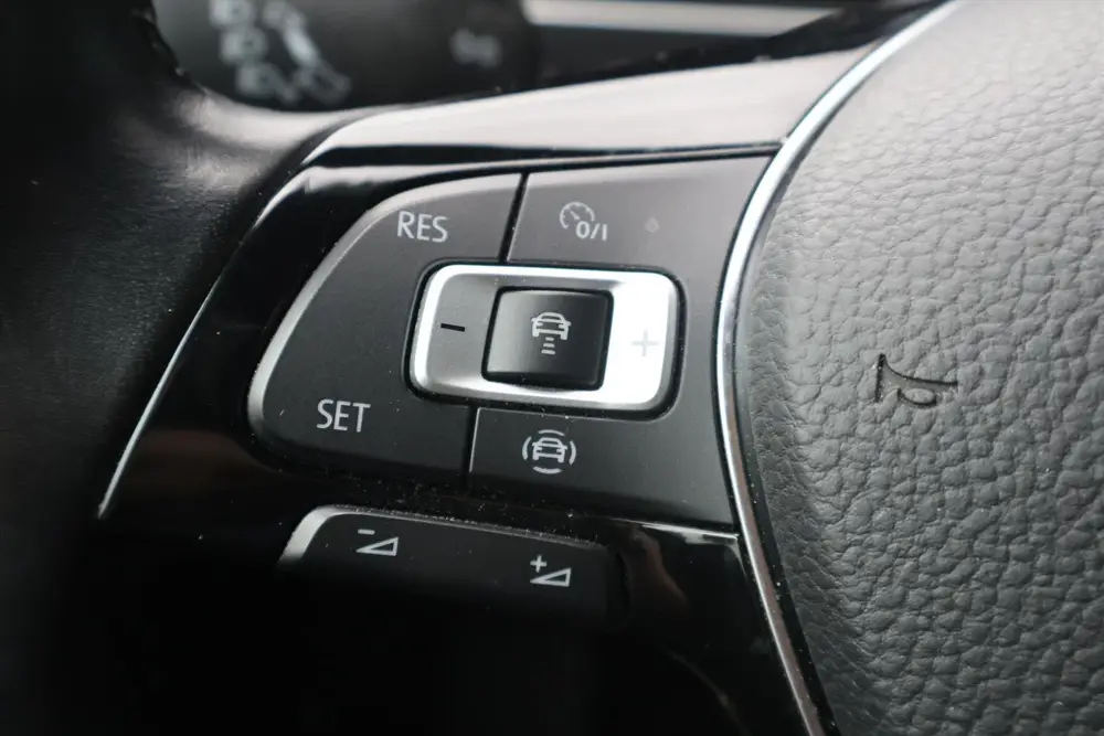 Volkswagen Tiguan 1.5 TSI R-LINE I Camera I Navi I Virtual C uit 2019, foto 20