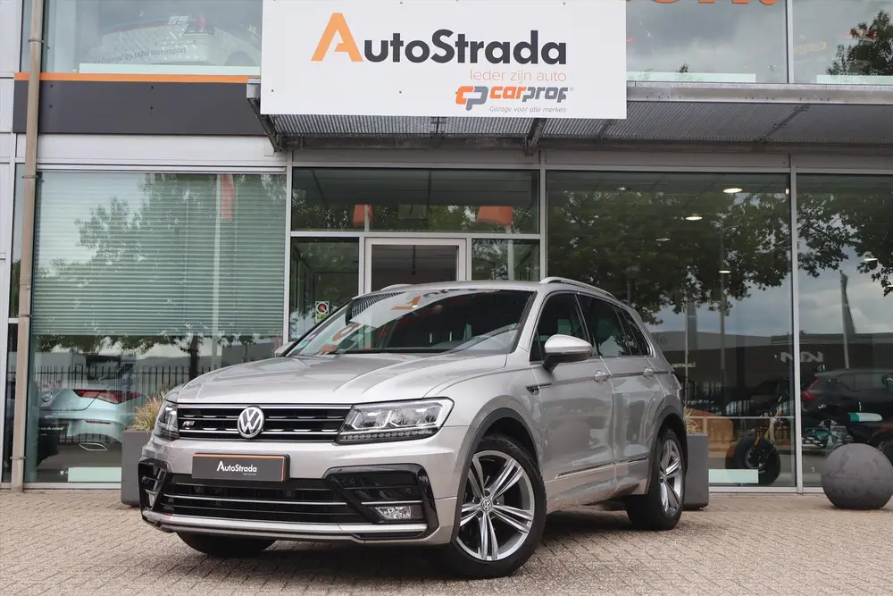 Volkswagen Tiguan 1.5 TSI R-LINE I Camera I Navi I Virtual C uit 2019, foto 3