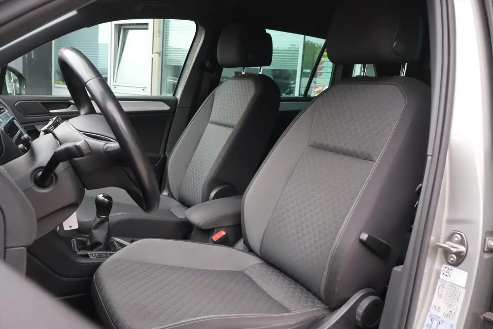 Volkswagen Tiguan 1.5 TSI R-LINE I Camera I Navi I Virtual C uit 2019, foto 6