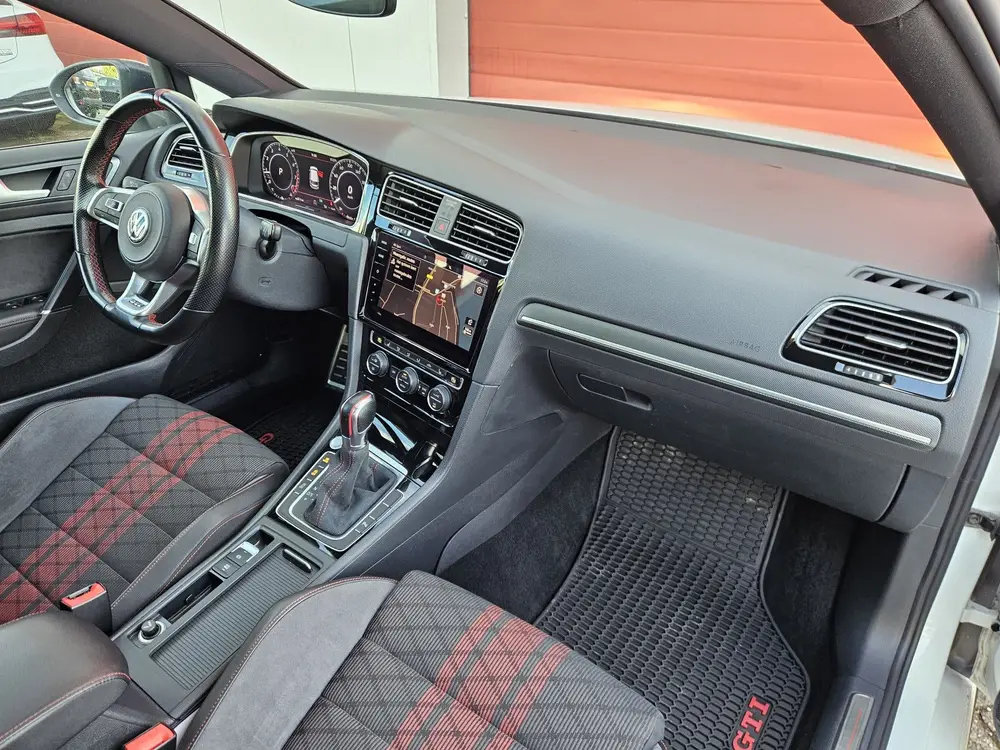 Volkswagen Golf 2.0 TSI GTI TCR | Akrapovic | Pano | ACC | R uit 2019, foto 14