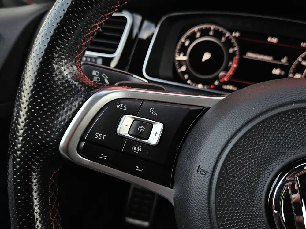 Volkswagen Golf 2.0 TSI GTI TCR | Akrapovic | Pano | ACC | R uit 2019, foto 19
