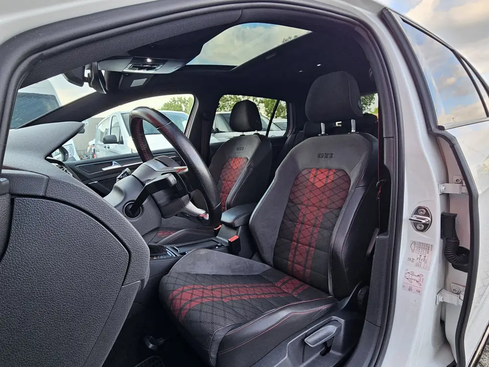 Volkswagen Golf 2.0 TSI GTI TCR | Akrapovic | Pano | ACC | R uit 2019, foto 4