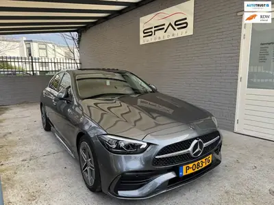 Mercedes-Benz C-Klasse 180 AMG 170pk 9G-Tronic 2022 Grijs uit 2022