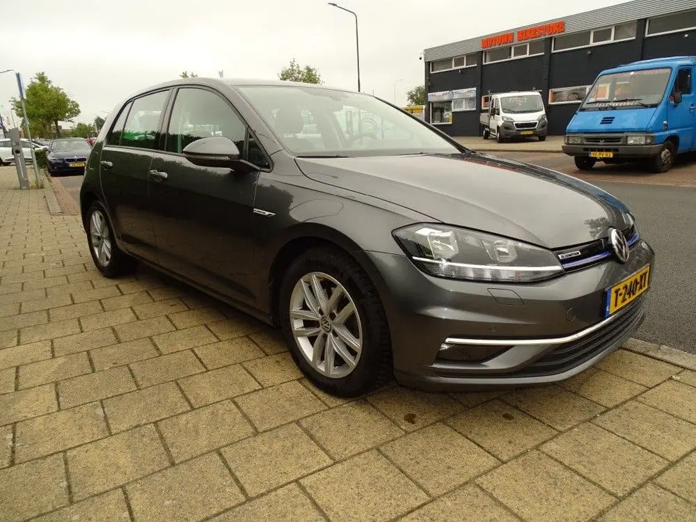 Volkswagen GOLF 1.5 TSI CL BNS-Automaat-Carplay-Cruise-Media uit 2019, foto 4