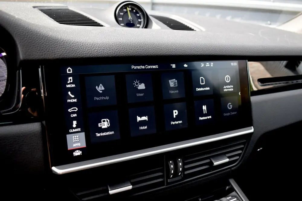 Porsche Cayenne Cayenne Coupé 3.0 E-Hybrid Sport Chrono | Pano | 36 uit 2020, foto 14