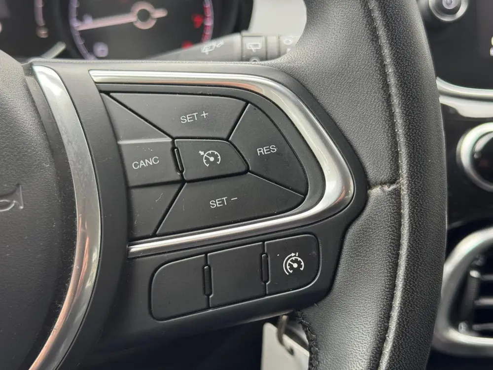 Fiat 500 1.3 120TH Edition uit 2019, foto 18
