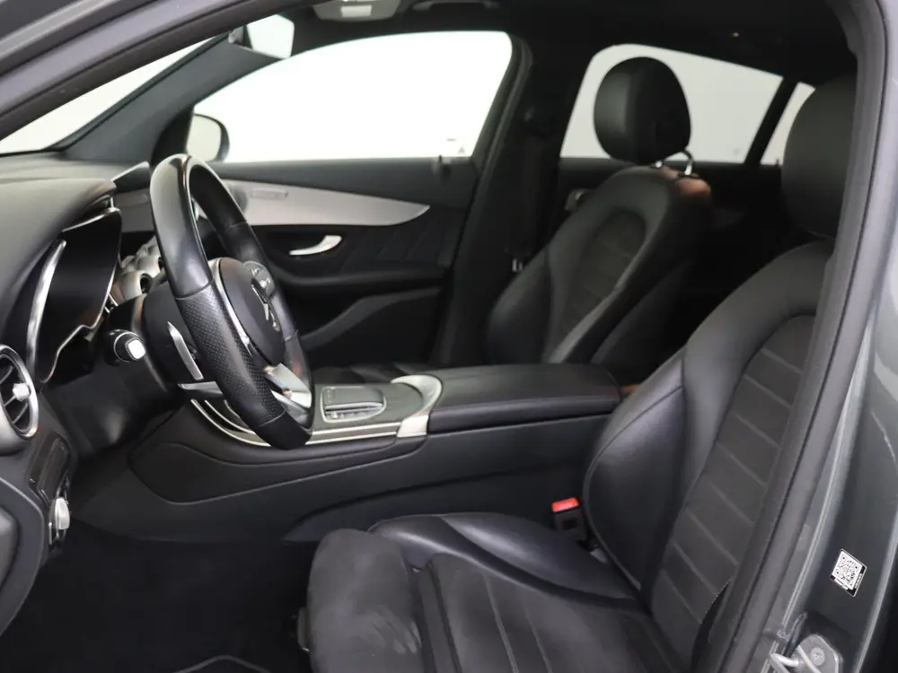 Mercedes-Benz GLC GLC-klasse Coupé 300e 4MATIC Business Solu uit 2020, foto 11