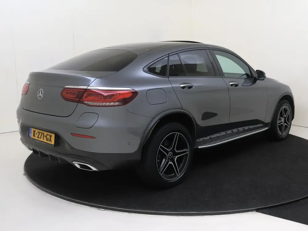 Mercedes-Benz GLC GLC-klasse Coupé 300e 4MATIC Business Solu uit 2020, foto 4
