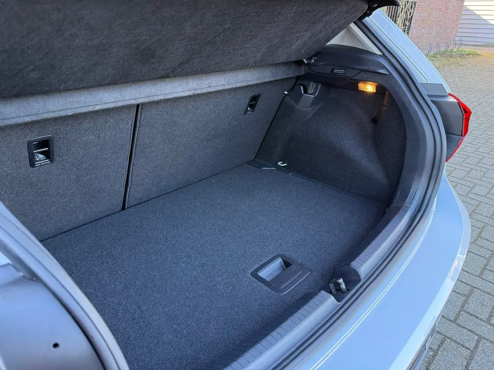 Volkswagen Polo 1.0 TSI Life - Virt.Cockpit - Airco - Media uit 2023, foto 14