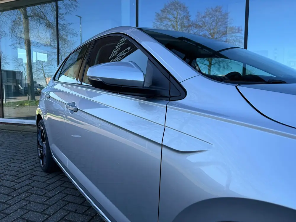 Volkswagen Polo 1.0 TSI Life - Virt.Cockpit - Airco - Media uit 2023, foto 19