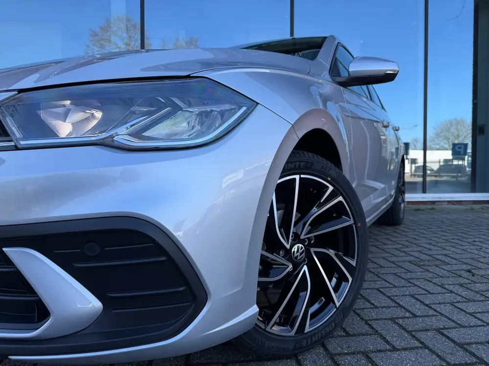 Volkswagen Polo 1.0 TSI Life - Virt.Cockpit - Airco - Media uit 2023, foto 3
