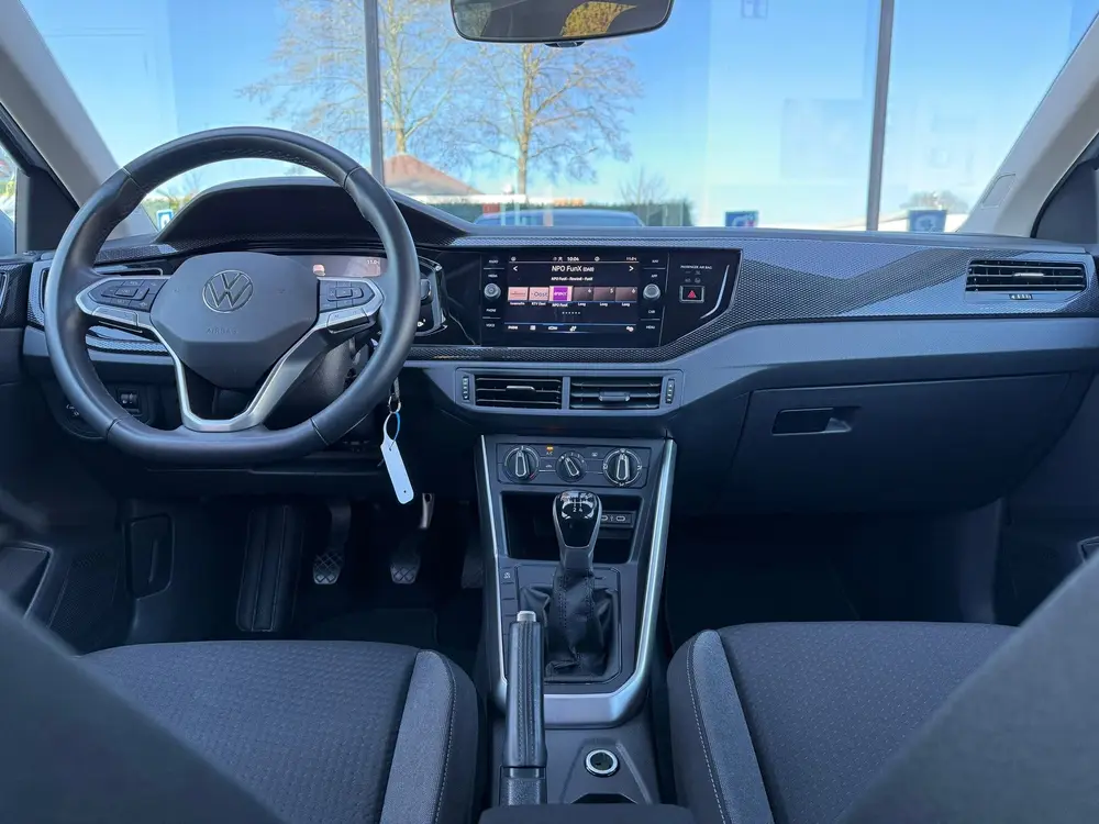 Volkswagen Polo 1.0 TSI Life - Virt.Cockpit - Airco - Media uit 2023, foto 4