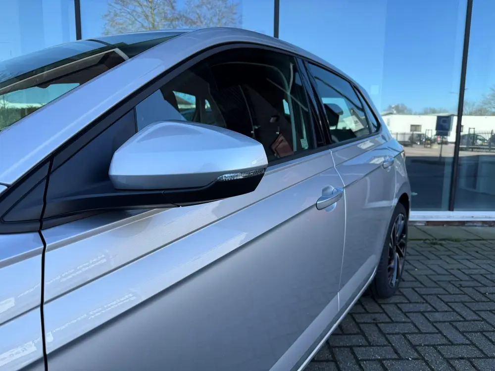 Volkswagen Polo 1.0 TSI Life - Virt.Cockpit - Airco - Media uit 2023, foto 5