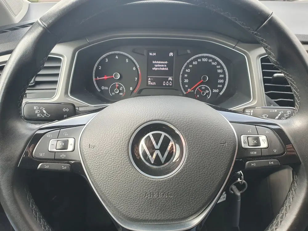 Volkswagen T-Roc 1.0 TSI Style uit 2022, foto 10