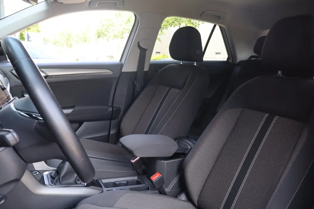 Volkswagen T-Roc 1.0 TSI Style Business Sport|Navigatie|LED| uit 2021, foto 16