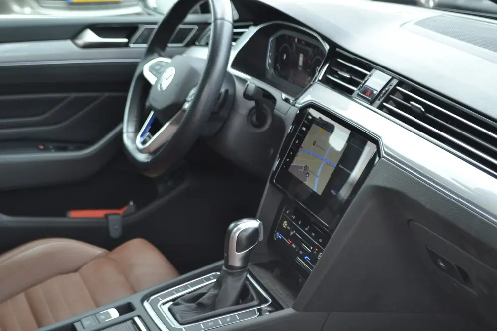 Volkswagen Passat Variant 1.4 TSI PHEV GTE SOH 94.93% Panora uit 2022, foto 17