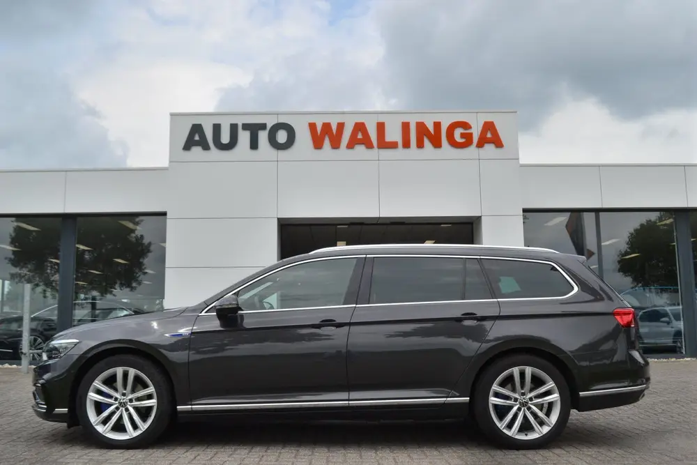 Volkswagen Passat Variant 1.4 TSI PHEV GTE SOH 94.93% Panora uit 2022, foto 2