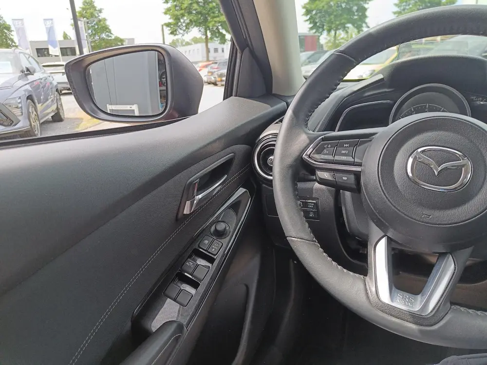 Mazda 2 1.5 Skyactiv-G GT-M uit 2019, foto 14