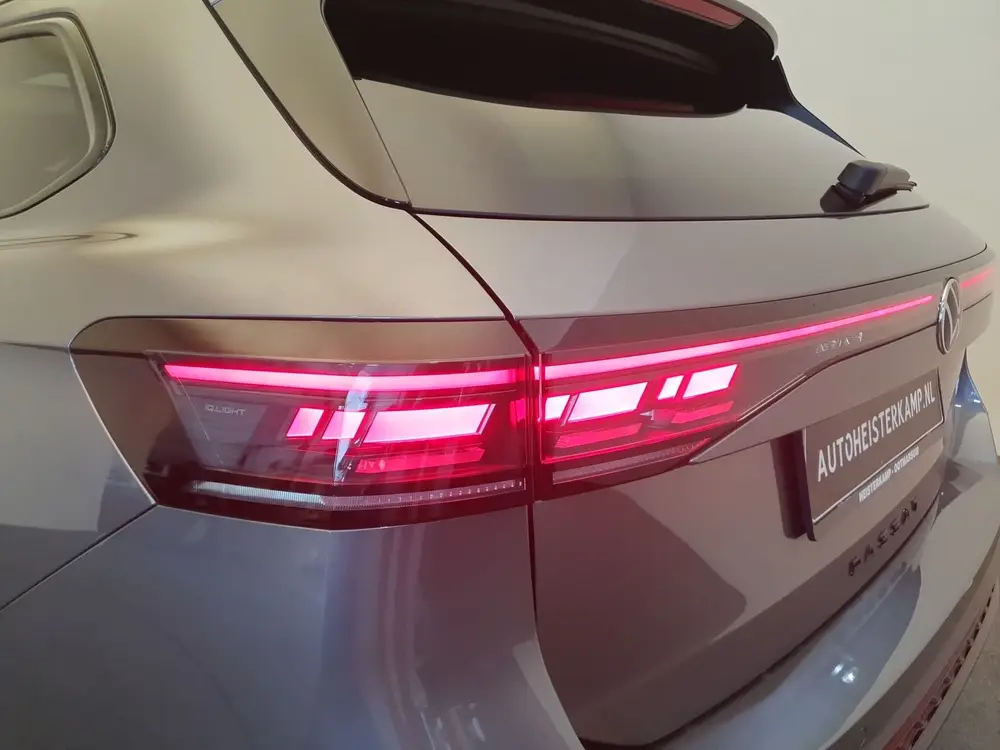 Volkswagen Passat Variant 1.5 eHybrid 272pk R-Line Edition P uit 2025, foto 11
