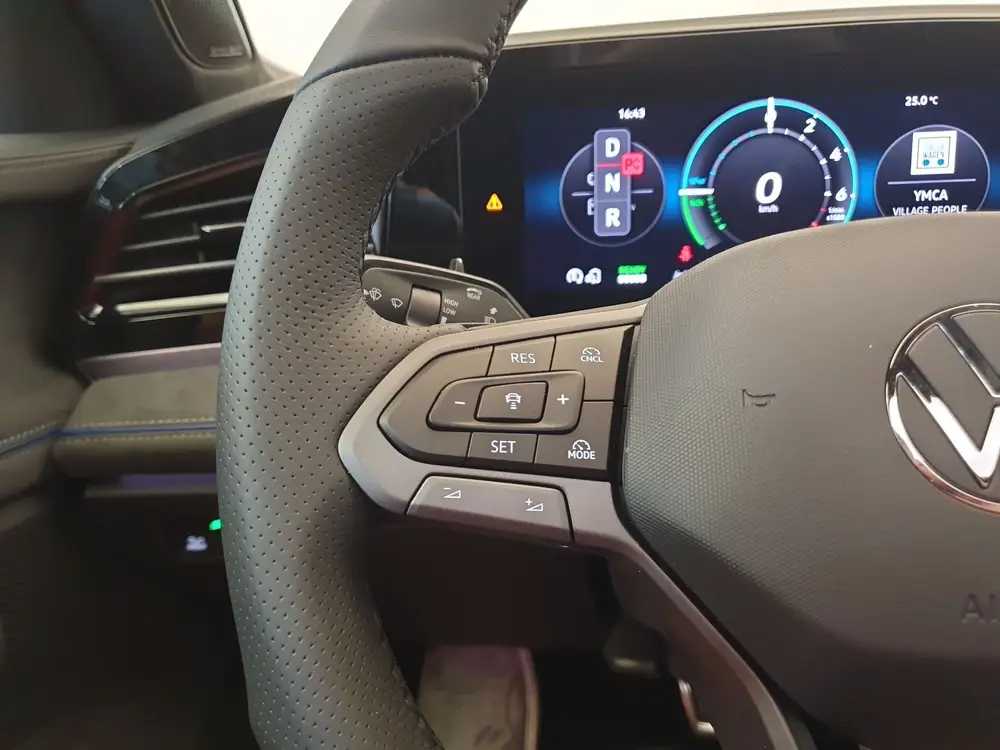 Volkswagen Passat Variant 1.5 eHybrid 272pk R-Line Edition P uit 2025, foto 12