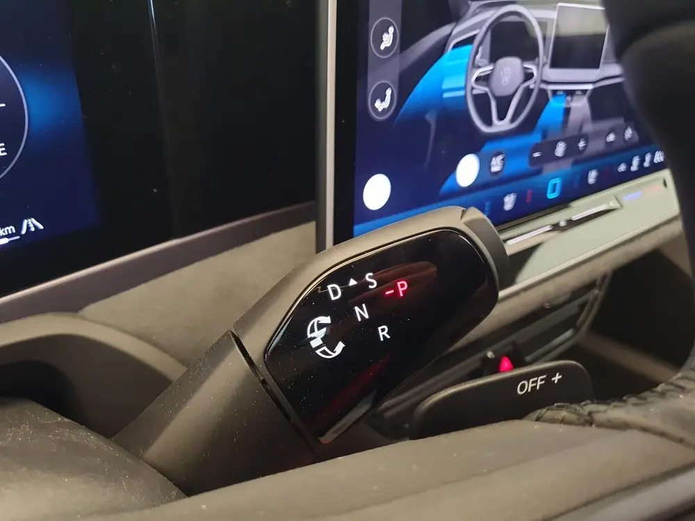 Volkswagen Passat Variant 1.5 eHybrid 272pk R-Line Edition P uit 2025, foto 16