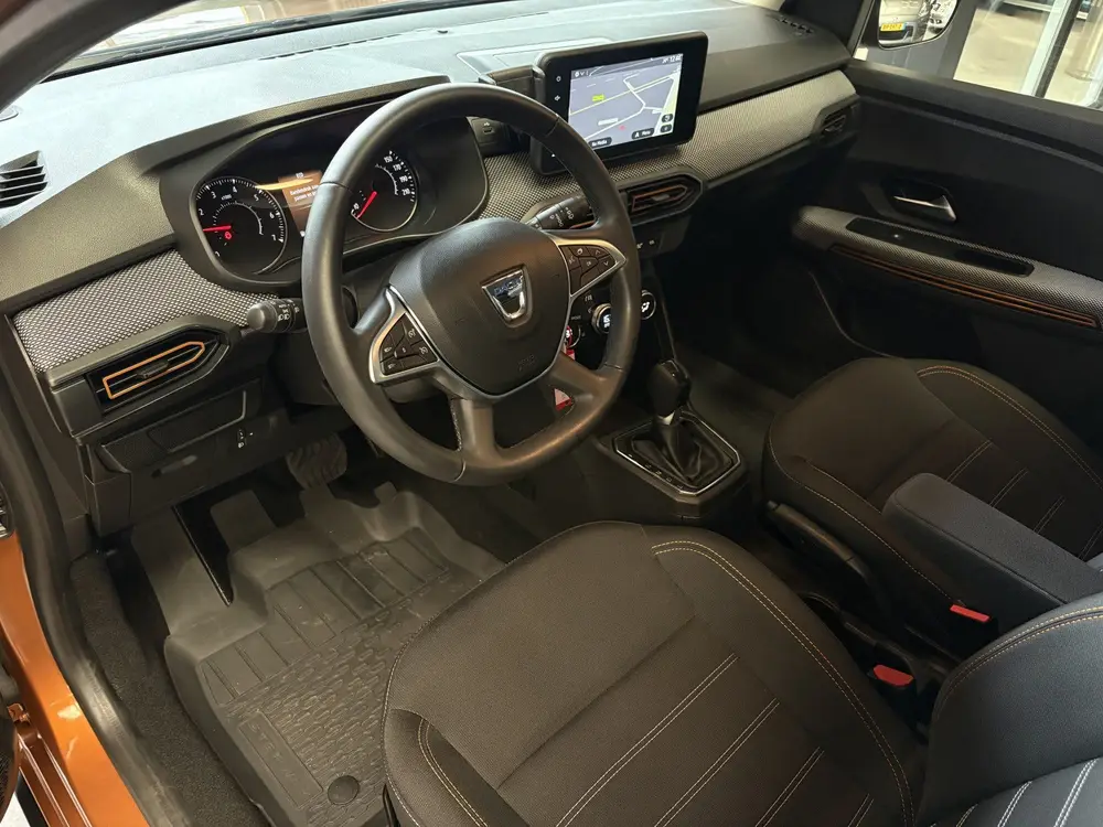 Dacia Sandero 1.0 TCe 90 Comfort Camera uit 2021, foto 3