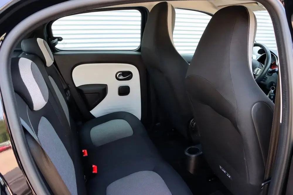 Renault Twingo 1.0 SCe Collection uit 2022, foto 12