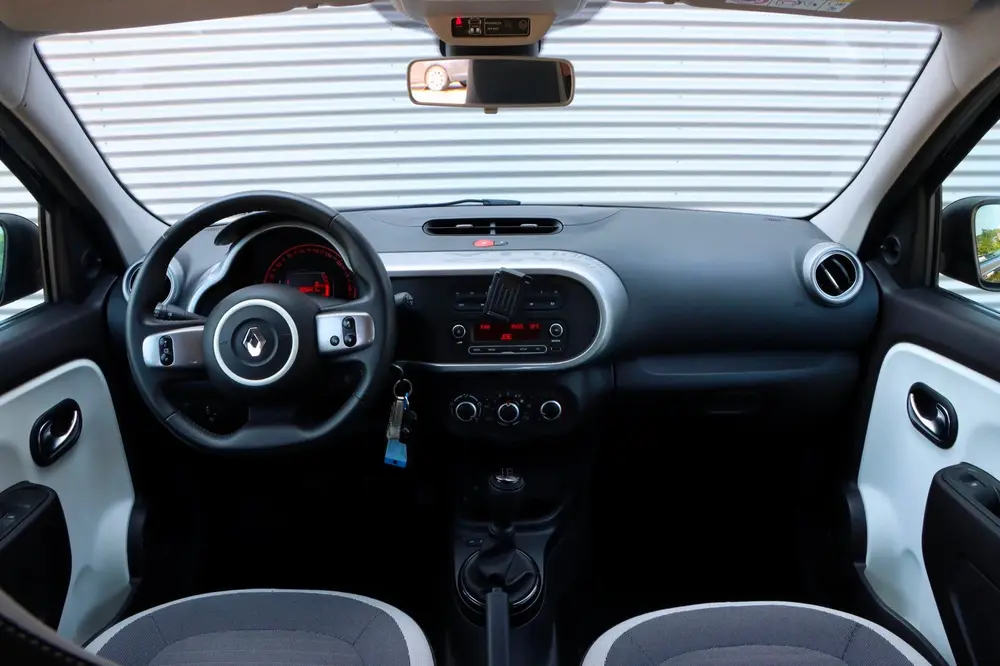 Renault Twingo 1.0 SCe Collection uit 2022, foto 6