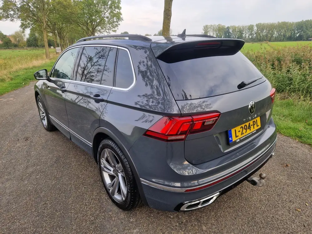 Volkswagen Tiguan 1.5 TSI R-Line, trekhaak, 1e eigenaar uit 2021, foto 5