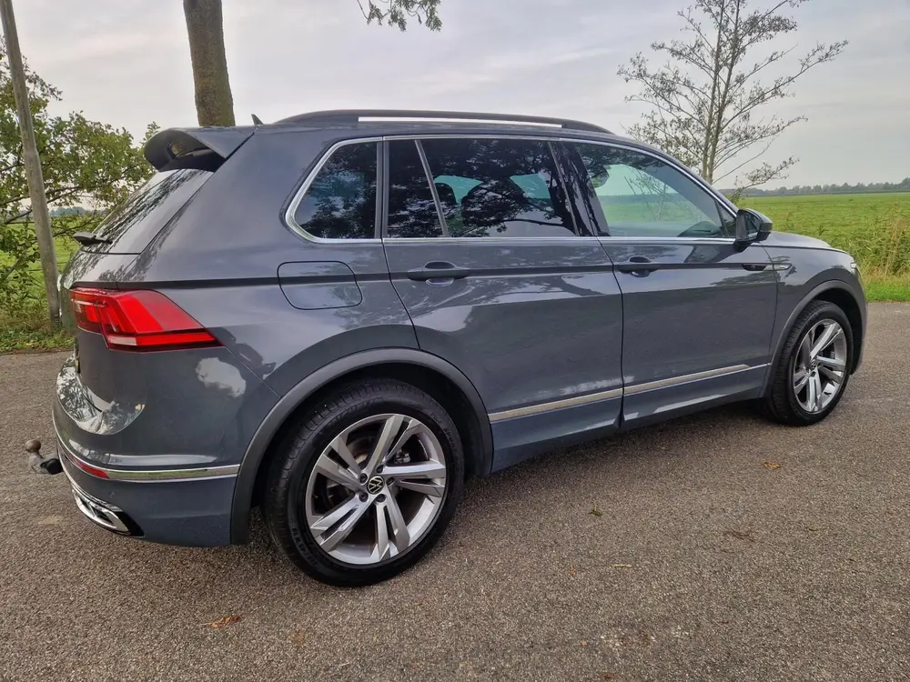 Volkswagen Tiguan 1.5 TSI R-Line, trekhaak, 1e eigenaar uit 2021, foto 9
