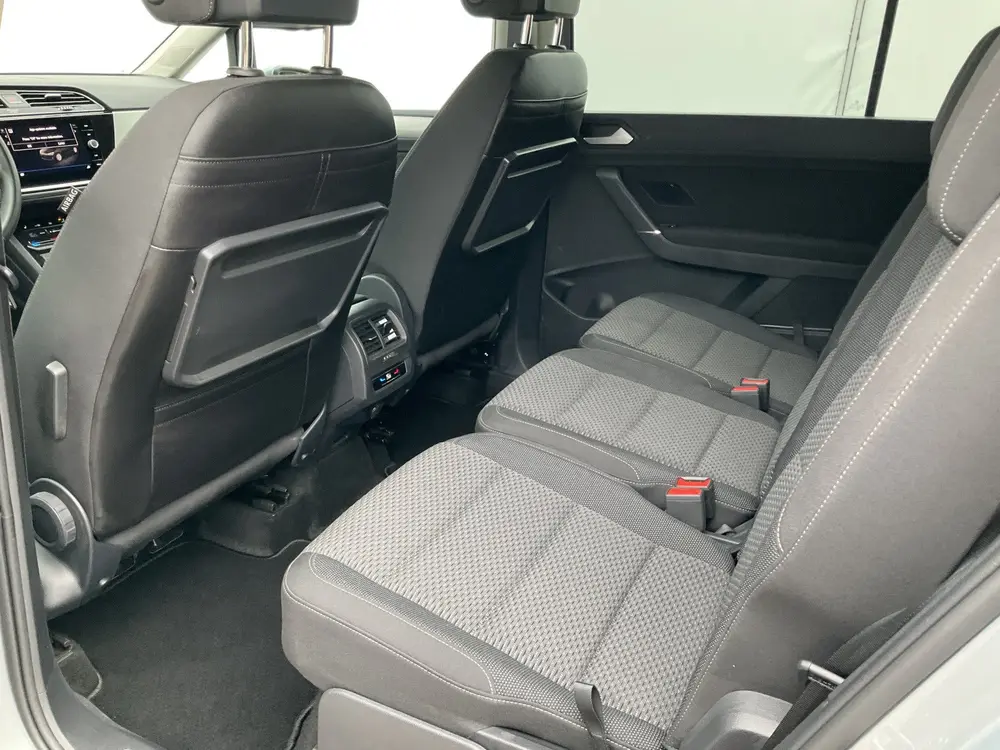Volkswagen Touran 7-Pers 1.5 TSI EVO ACT 150 COMFORTLINE EDI uit 2025, foto 8
