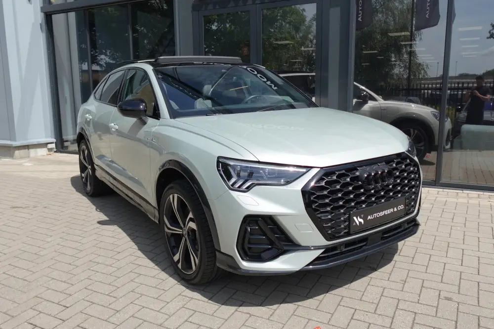 Audi Q3 45 TFSI e S-line PANO MATRIX CAMERA VOL uit 2022, foto 12
